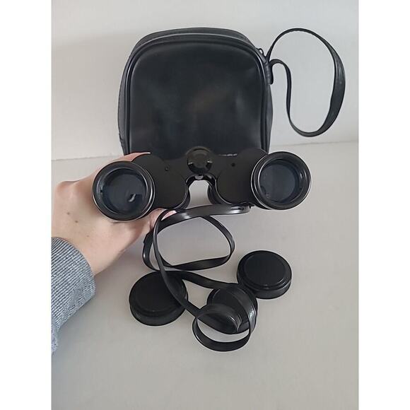 Tasco Zip 4000 Binoculars With Case 7x35mm Focus 420FT/1000YDS Coated Optics - Picture 7 of 10